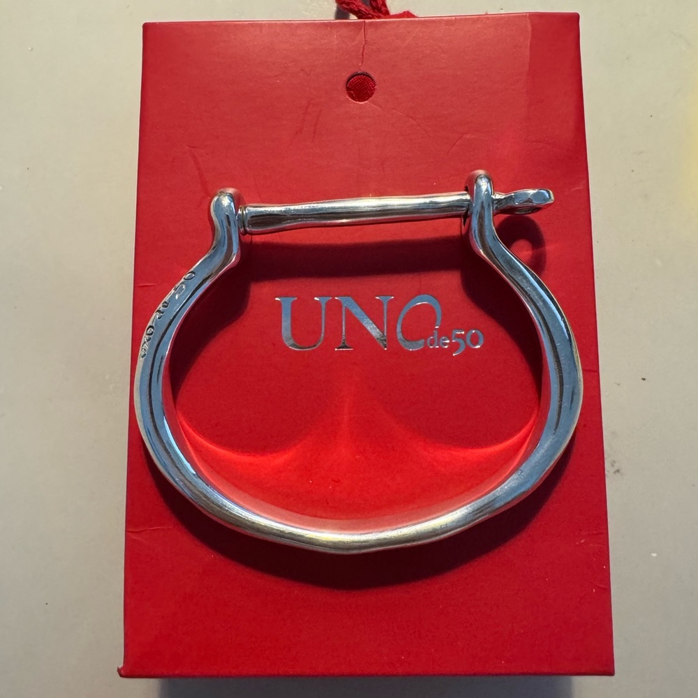 Beautiful Silver Solid Bangle, Like New - image 2